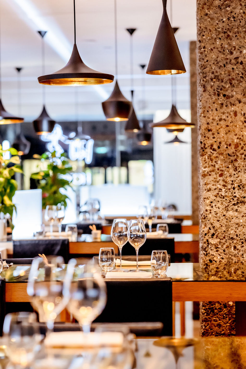 Hotori at Sanderson — a sleek Japanese-inspired dining space with warm lighting and contemporary design.